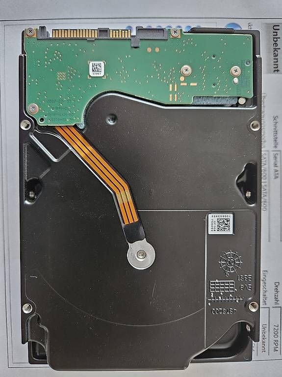 Seagate Dischi rigidi: Seagate Exos X16 14TB SAS Harddisk mit 14428h – Usato da Worb venduto da MisterSunshine 3