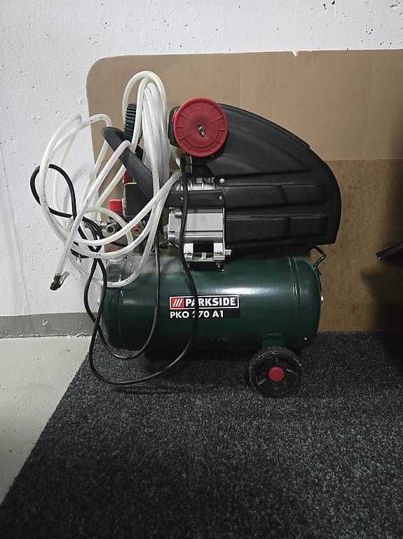 Compressori: Compressor mit Zubehör  – Usato da dietikon venduto da salvi62 4