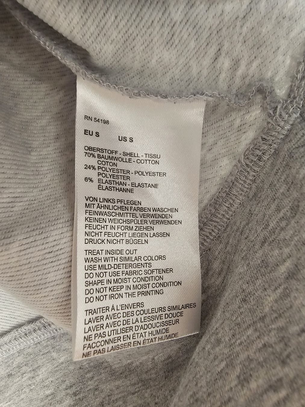 Bogner Blusen: Bogner Fire + Ice Bluse mit Stern Print, Grösse S, Grau – Gebraucht aus Ebnat-Kappel von ani_fq2z 4