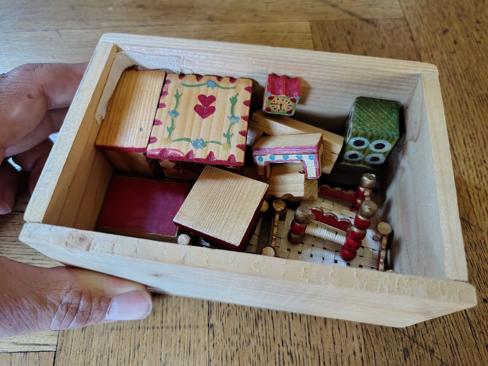 Maisons & Meubles de poupées: Schwarzwälder Puppensttüble – D'occasion à Liestal par hen_z7vz 3