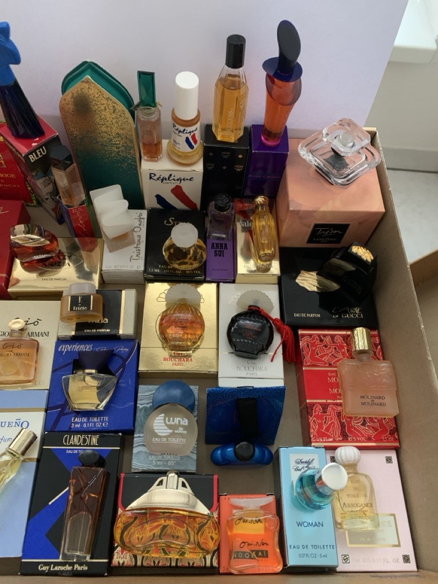 Parfum & Eau de Toilette: 40 Parfum Miniaturen – Gebraucht aus Hochdorf von Blume007 2