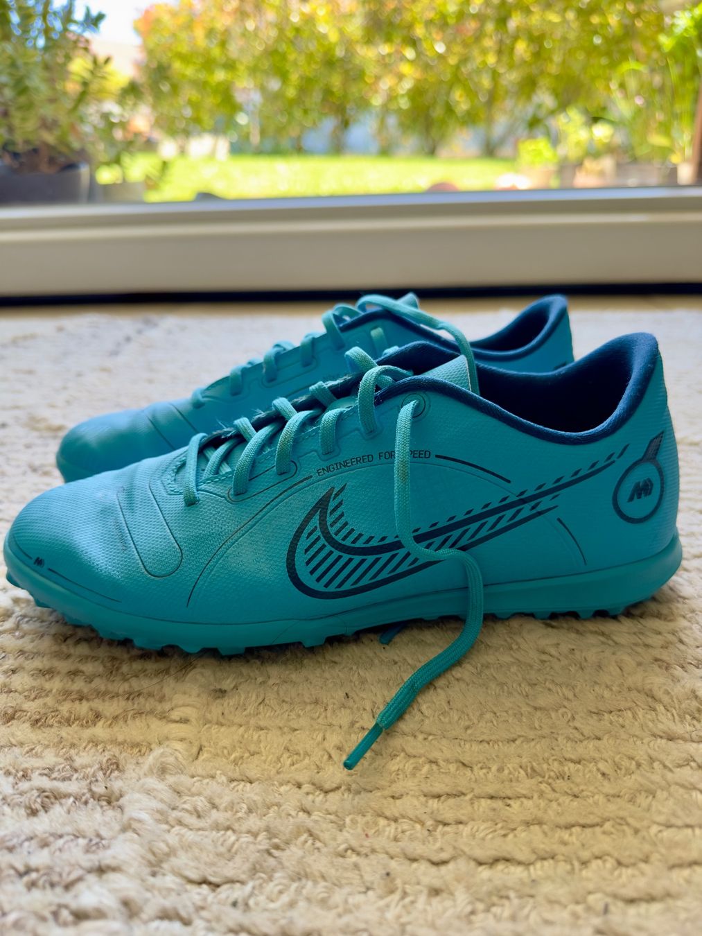 Nike Herrenschuhe: Nike chaussures de foot taille 40EUR – Neu (gemäss Beschreibung) aus Gilly von otiik