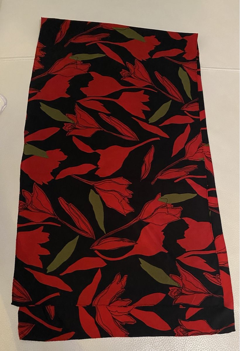 Foulard & Sciarpe: Seiden Schal 🌸 – Usato da Opfikon venduto da Luis144 5