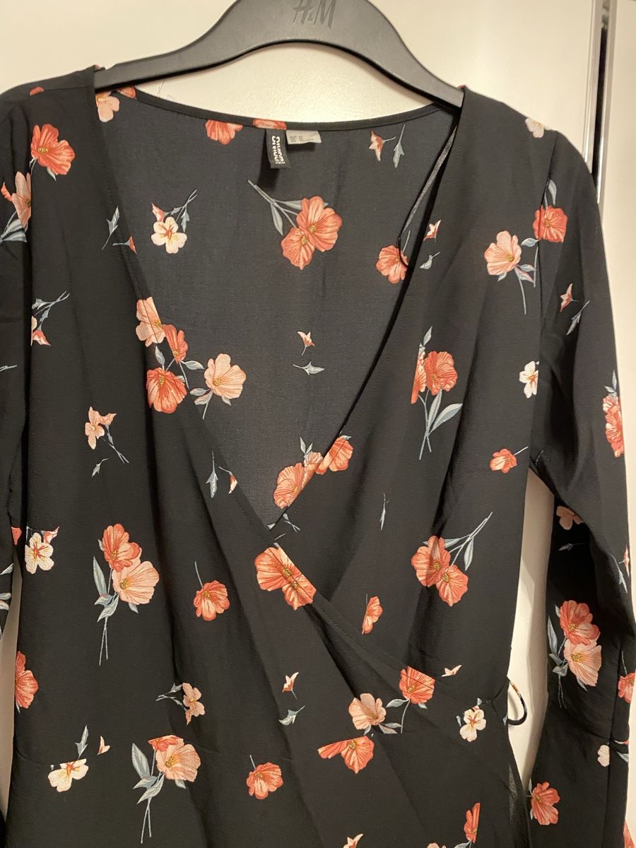 H&M Kleider: Damen Kleid Gr.44 – Gebraucht aus Pfungen von Sheki56 1
