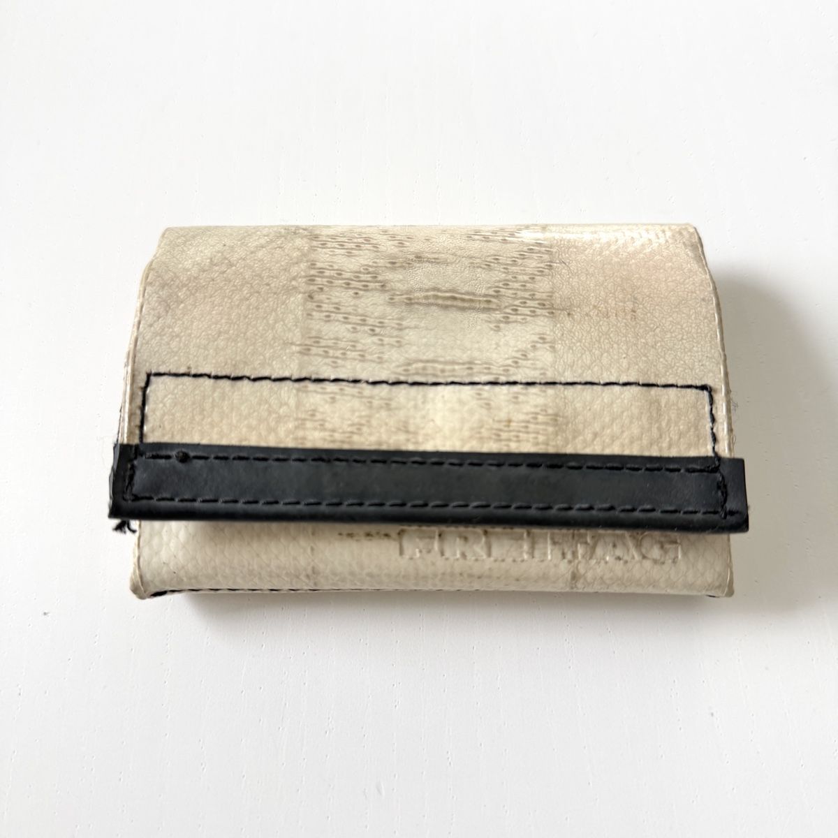 Freitag Portafogli: FREITAG Wallet – Usato da Emmen venduto da Colette-Juliette