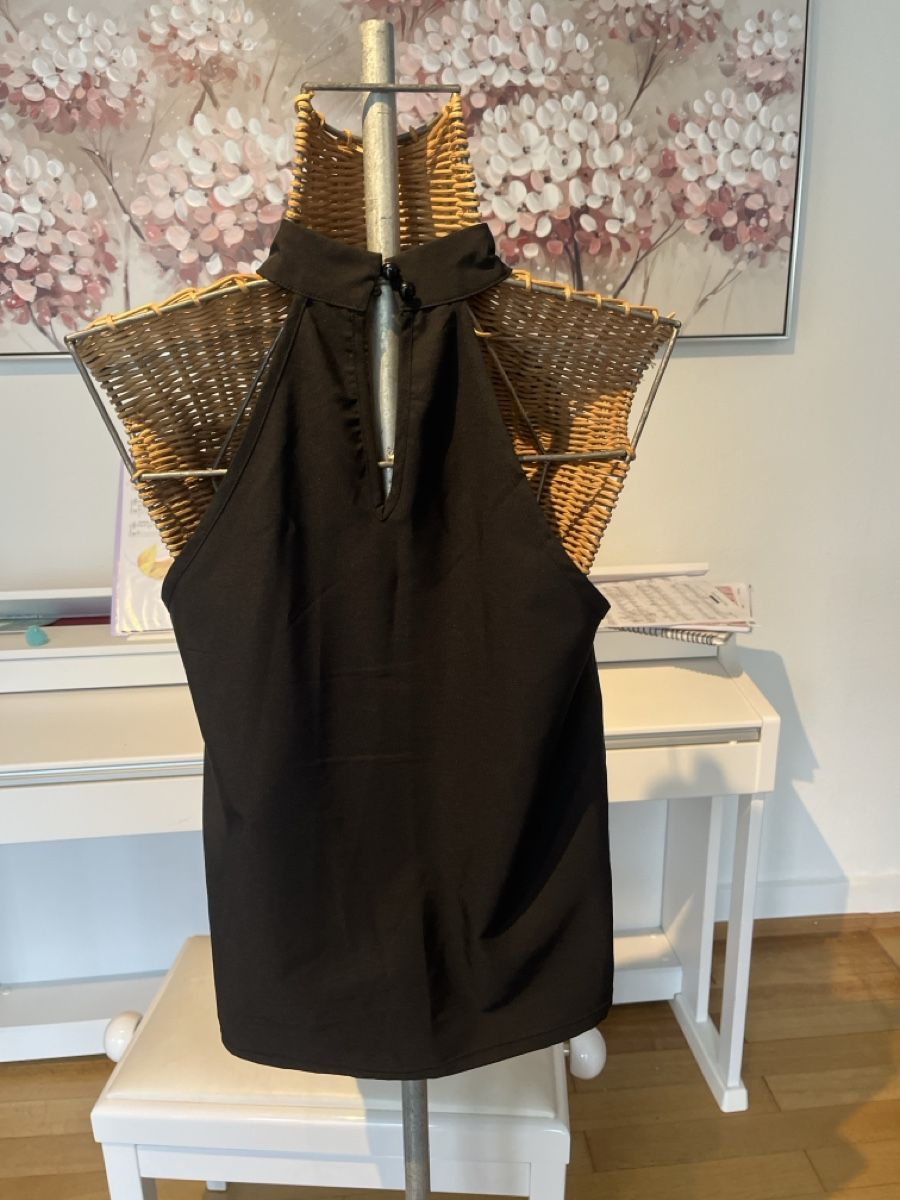 Top: Neckholdertop, schwarz, ca. 38 – Usato da Solothurn venduto da Bobesch08 2