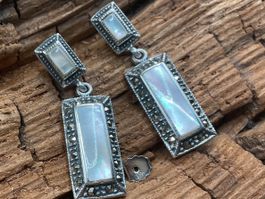 Vintagestil Ohrstecker mit Perlmutt u. Markasiten