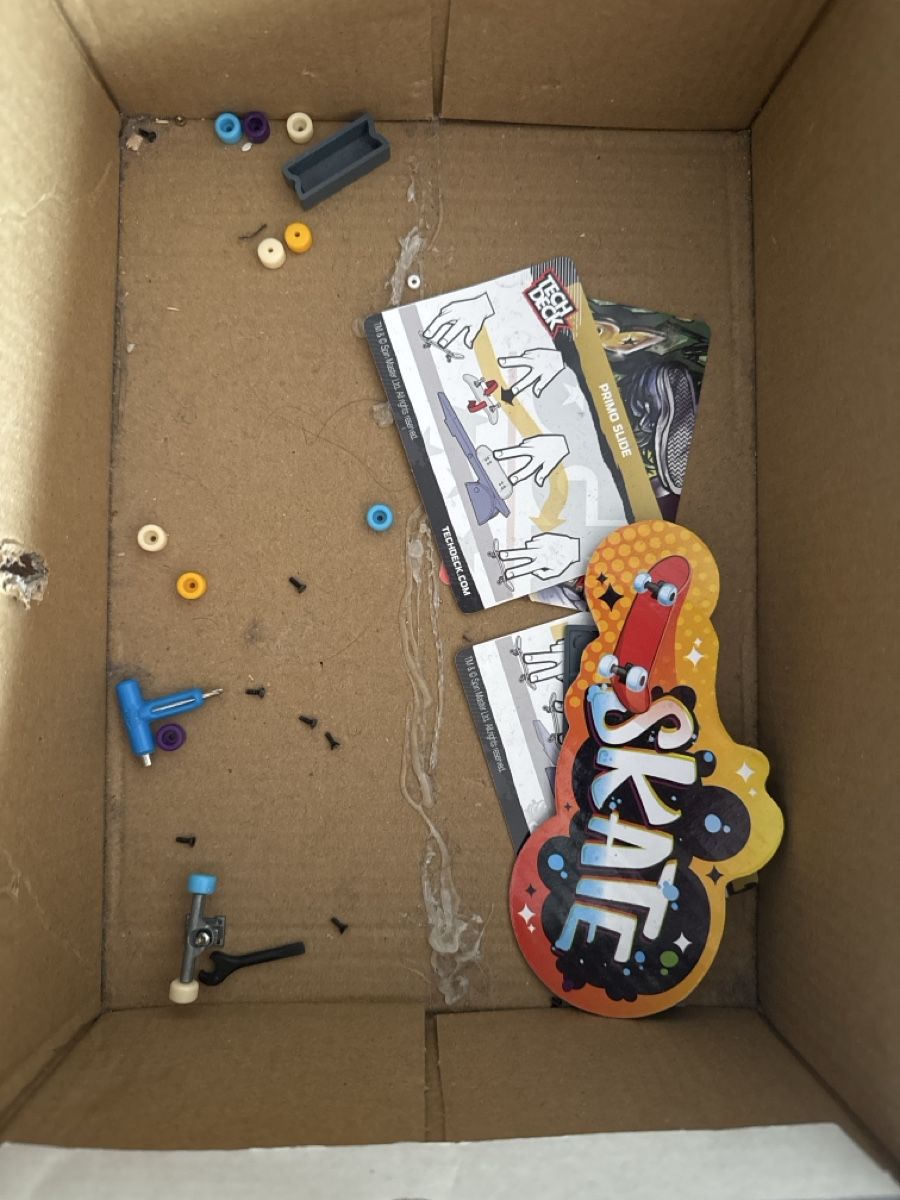 Giocattoli: Fingerboards avec rampe – Usato da Yverdon-les-Bains venduto da cam_n5vv 3