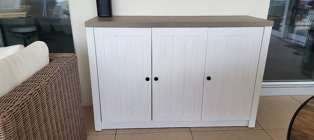 Commodes: Kommode weiss – D'occasion à Remetschwil par Smitt 2