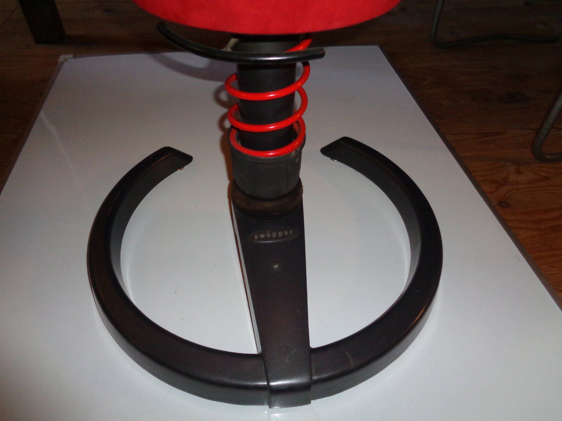 Tabourets: SWOPPER-GESUNDHEITS-THERAPIE-HOCKER – D'occasion à Wohlen b. Bern par Saga0 3