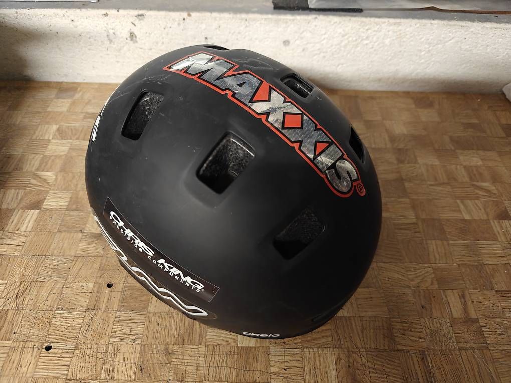 Caschi: Casco skateboard/ roller / bmx – Usato da Bellinzona venduto da Riccardo_R 1