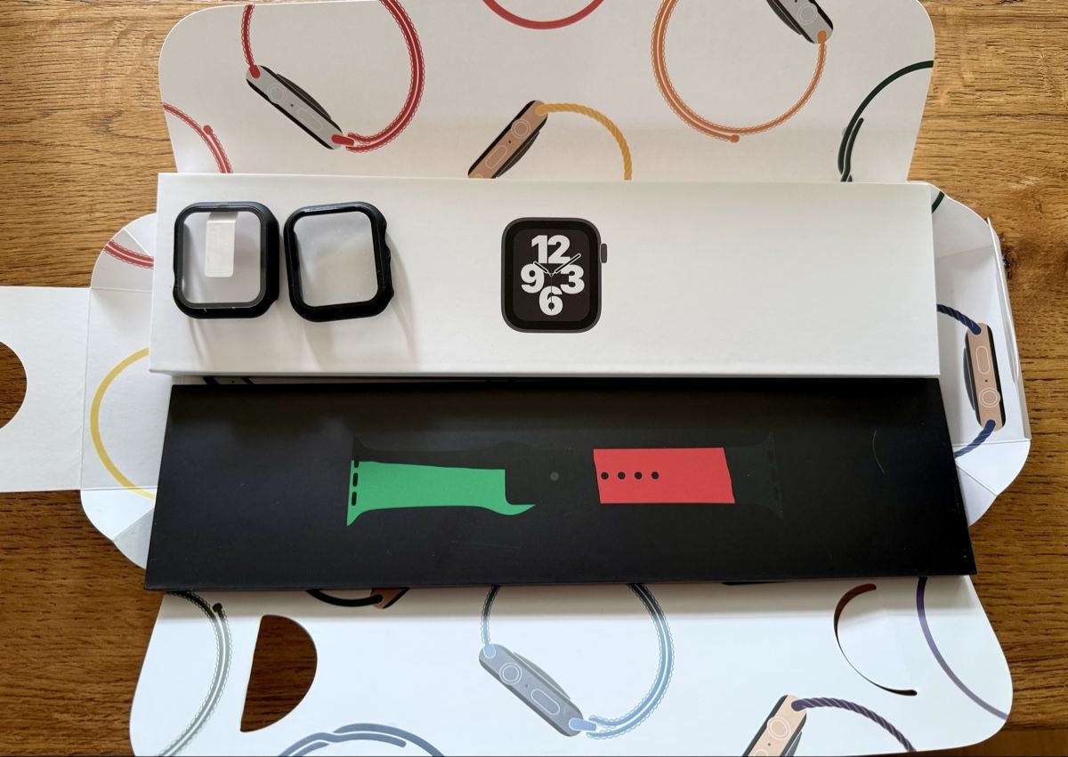 Apple Smartwatch: Apple Watch SE Space Gray 40mm CEL LTE – Usato da Allschwil venduto da Artur15 5