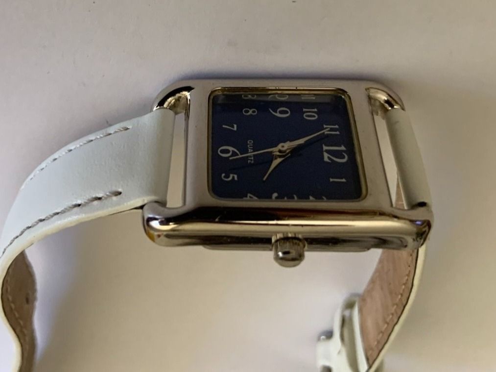 Guess Orologi: Vintage  Damenuhr – Usato da Winterthur venduto da UncleMikha-el