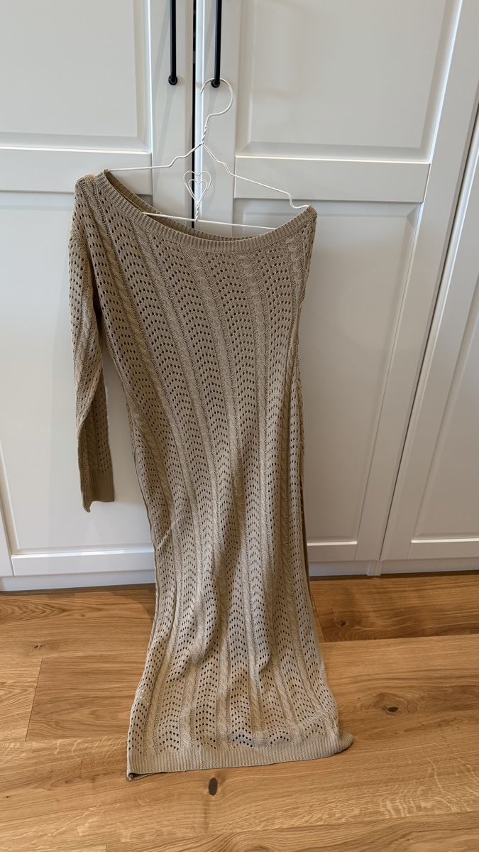 Vestiti: Strickkleid goldbraun - neuwertig – Nuovo (secondo la descrizione) da Weiningen ZH venduto da Jeolina