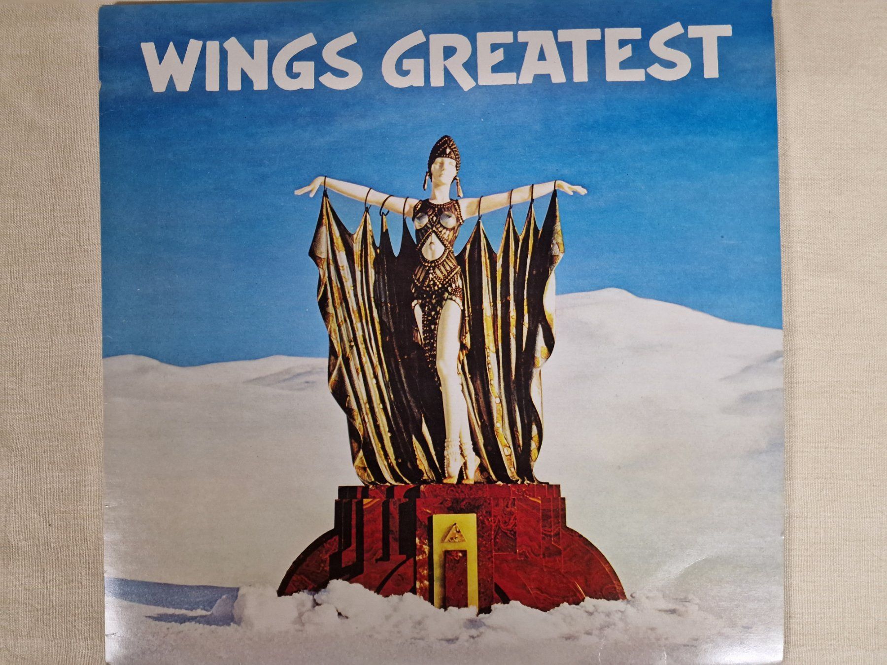 Schallplatten: Wings LP  – Wings Greatest – Gebraucht aus Root von atelier22
