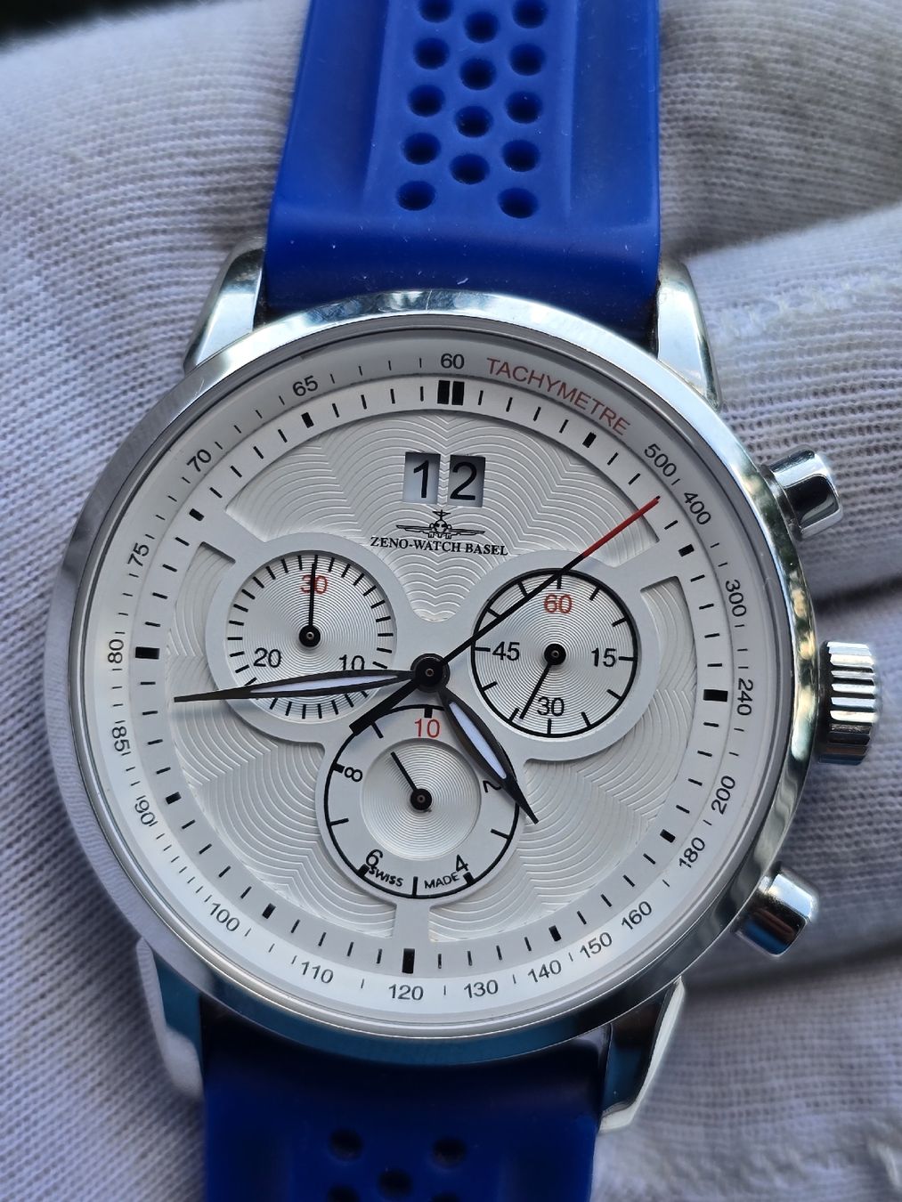 Zeno Uhren: ZENO WATCH BASEL big date  CHRONOGRAPHE  – Gebraucht aus Grand-Lancy von Montre-Swiss