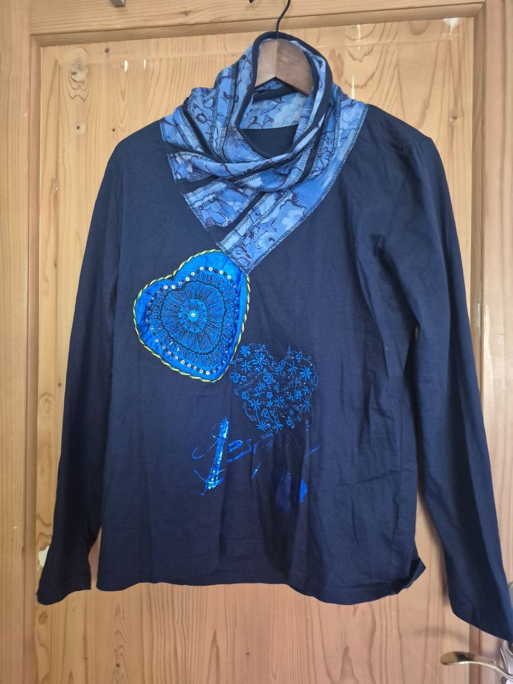 Desigual T-shirt: 2 Shirts von Desigual XL – Usato da Birmenstorf AG venduto da pelasa 2