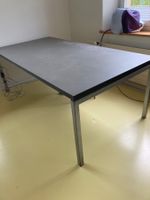 Arbeitstisch