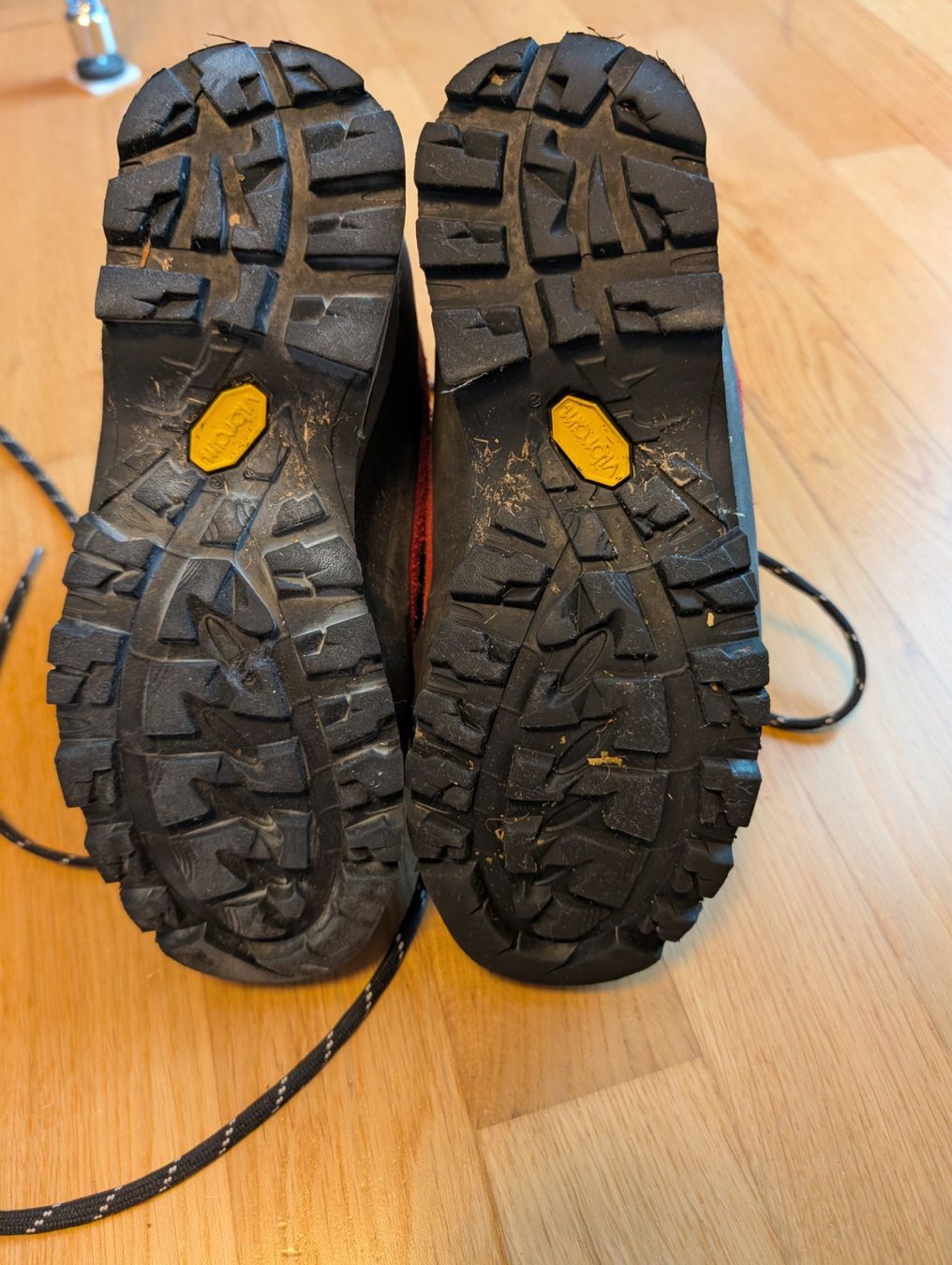Meindl Chaussures filles: Wanderschuhe Meindl Grösse 36 – D'occasion à Ehrendingen par tdz1980 3