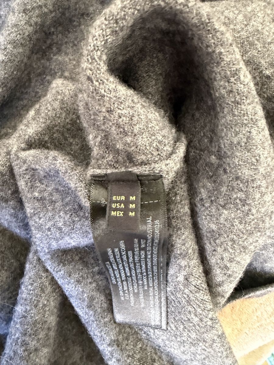 Massimo Dutti Maglioni & Felpe: MASSIMO DUTTI WOOL CASHMERE CARDIGAN – Nuovo (secondo la descrizione) da Genève venduto da yav_9r9f 2