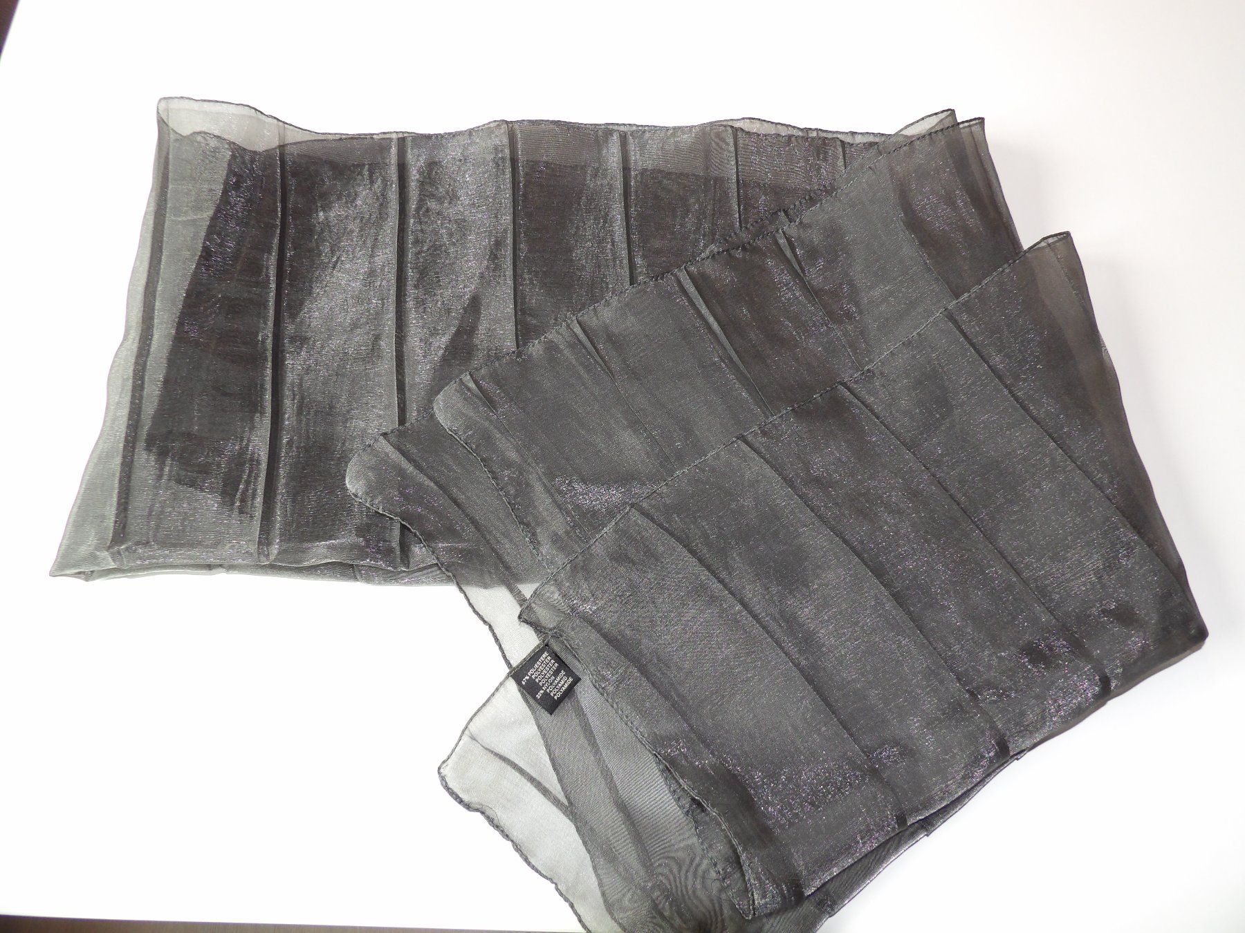 Foulard & Sciarpe: 4 Foulards zum Schnäppchenpreis – Usato da Niederlenz venduto da Steff99 1
