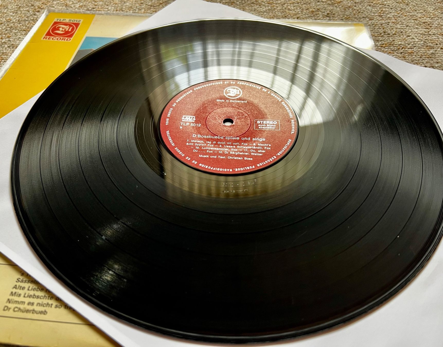 Dischi in vinile: Üsi Bossbuebe - KULT LP GEWASCHEN – Usato da Unterseen venduto da vinylmore 1