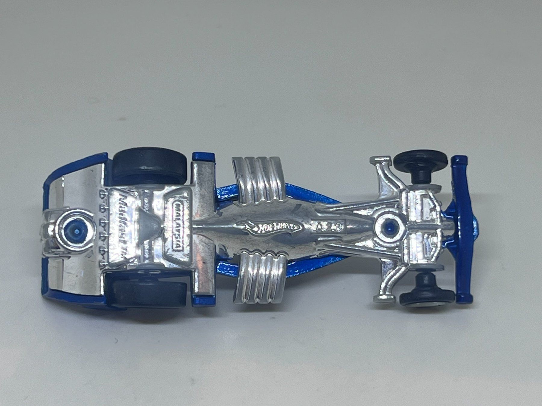Hot Wheels Modellini d'auto: Hot Wheels Madfast #243 – Usato da Wildegg venduto da LaaBoutique 3
