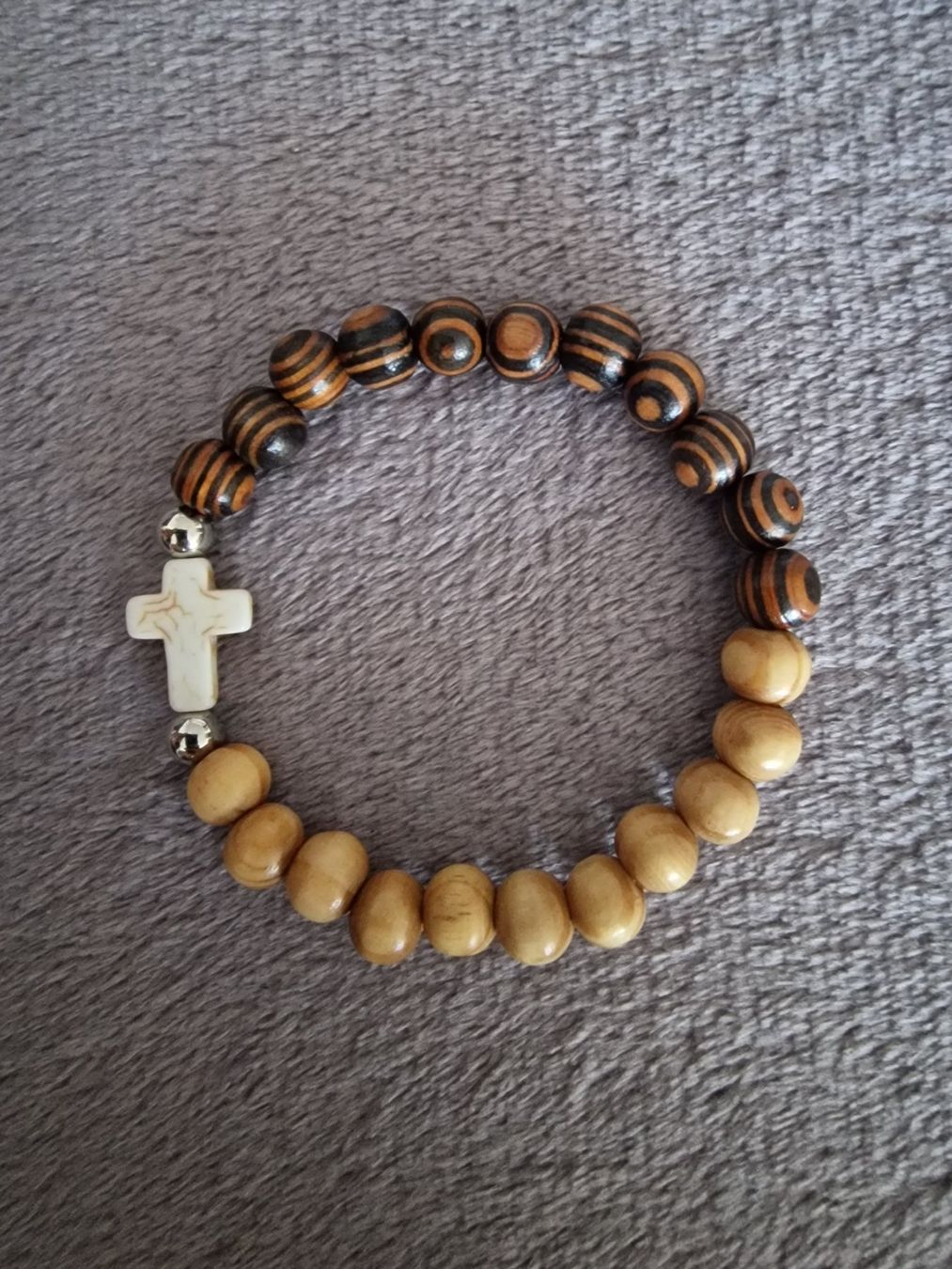 Bracciali & Braccialetti: 1 bracelet croix, NEUFS – Nuovo e nell'imballaggio originale da Puidoux venduto da mic_c2fh 1