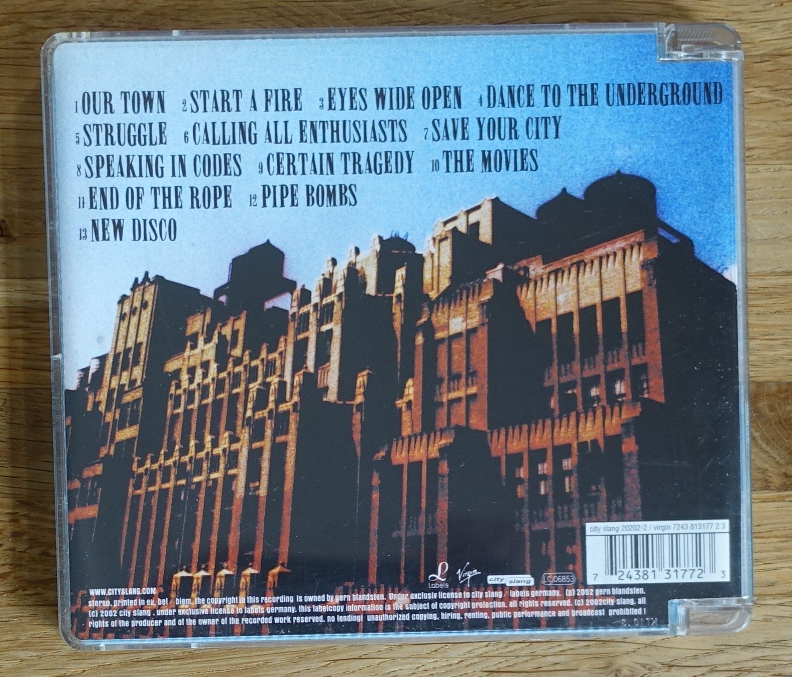 CD: Radio 4 – Gotham! - D8 – Usato da Sessa venduto da discoverymedia 1