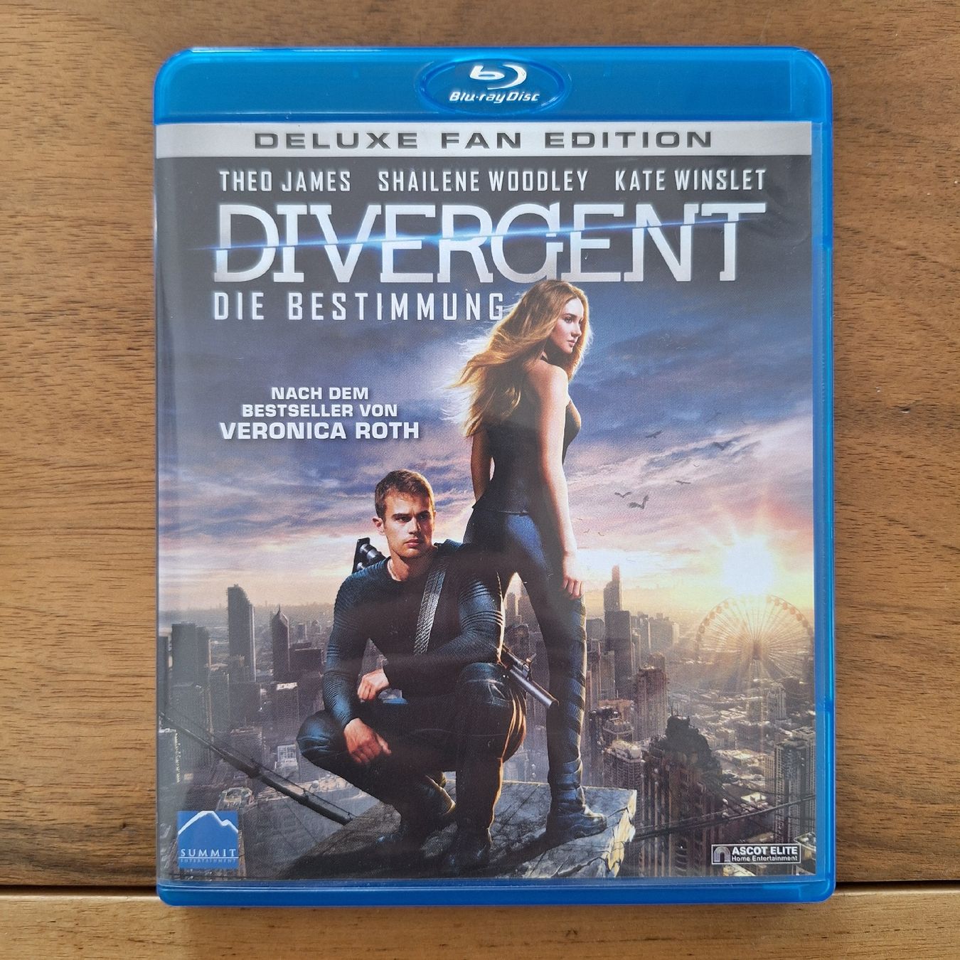Tutti i DVDs: Divergent - Bluray – Usato da Porrentruy venduto da Ikoss