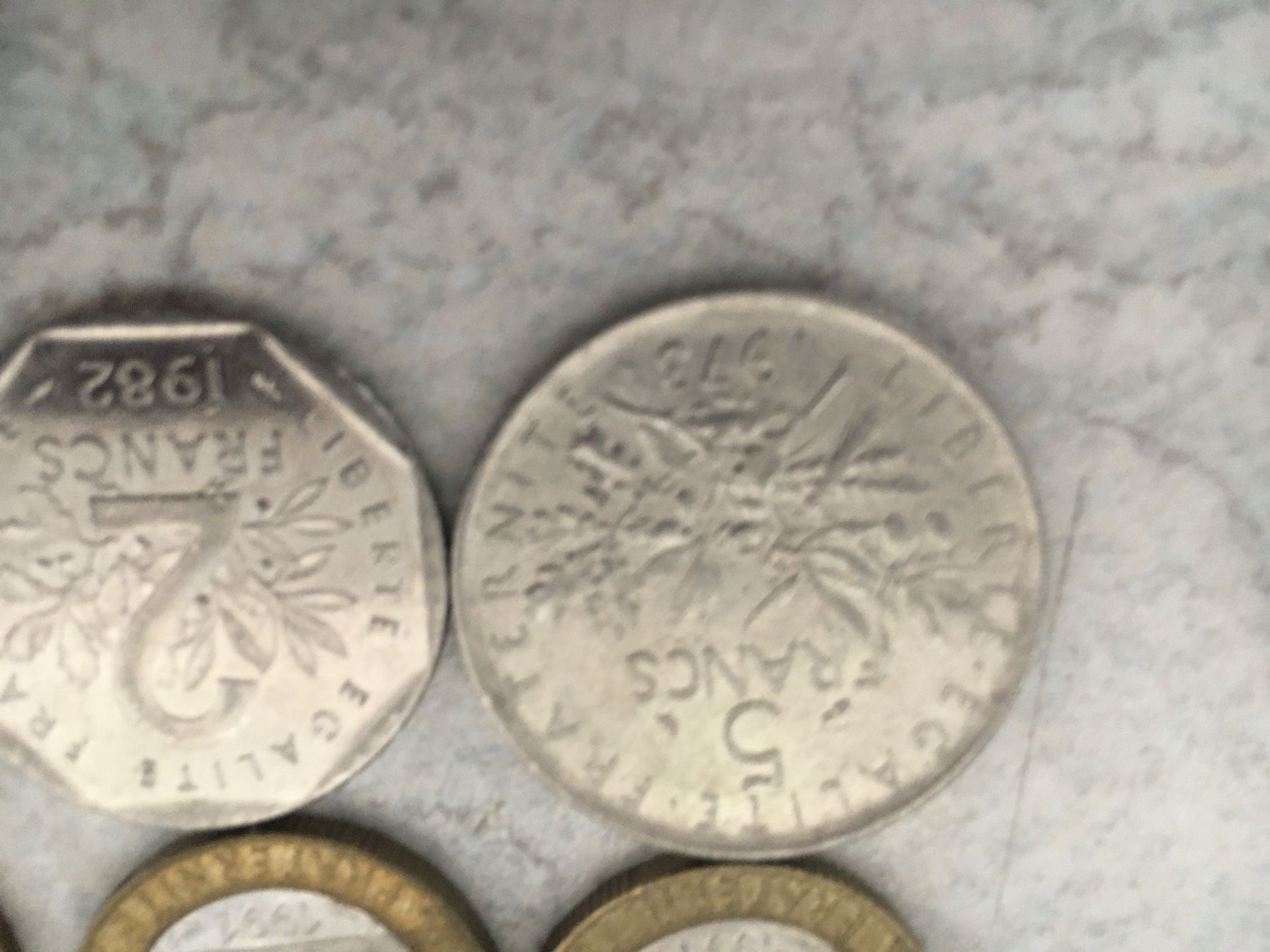 Alle Münzen: Francs Münzen 9 Stk. – Gebraucht aus Dällikon von dahi1 2