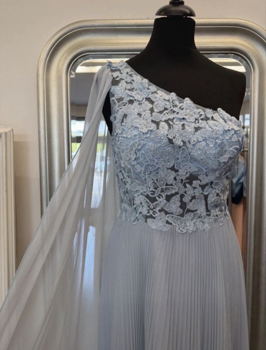 Vestiti: Abendkleid one-shoulder hellblau Spitze Grösse 38 neu – Nuovo e nell'imballaggio originale da Schlatt ZH venduto da xhesiesi 1