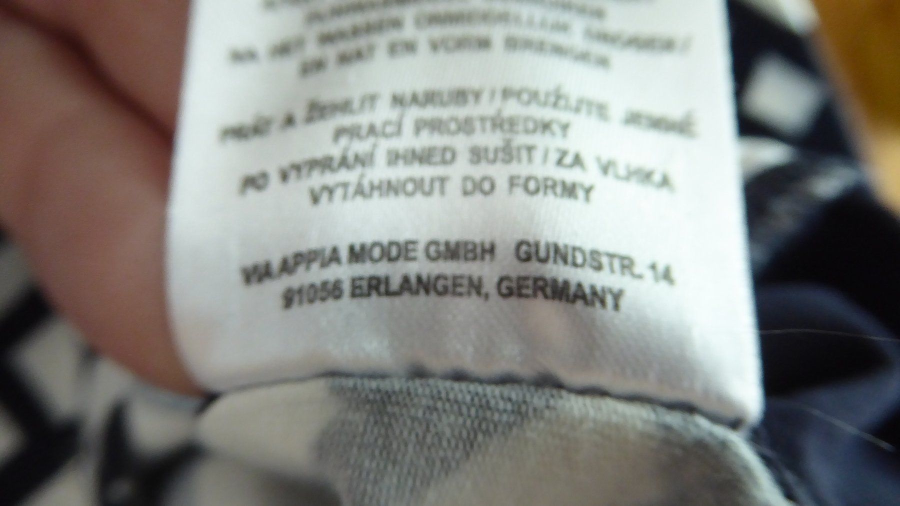 T-shirt: Tshirt Gr 38 via AppiaMode Germany – Usato da Sargans venduto da Benziner 2