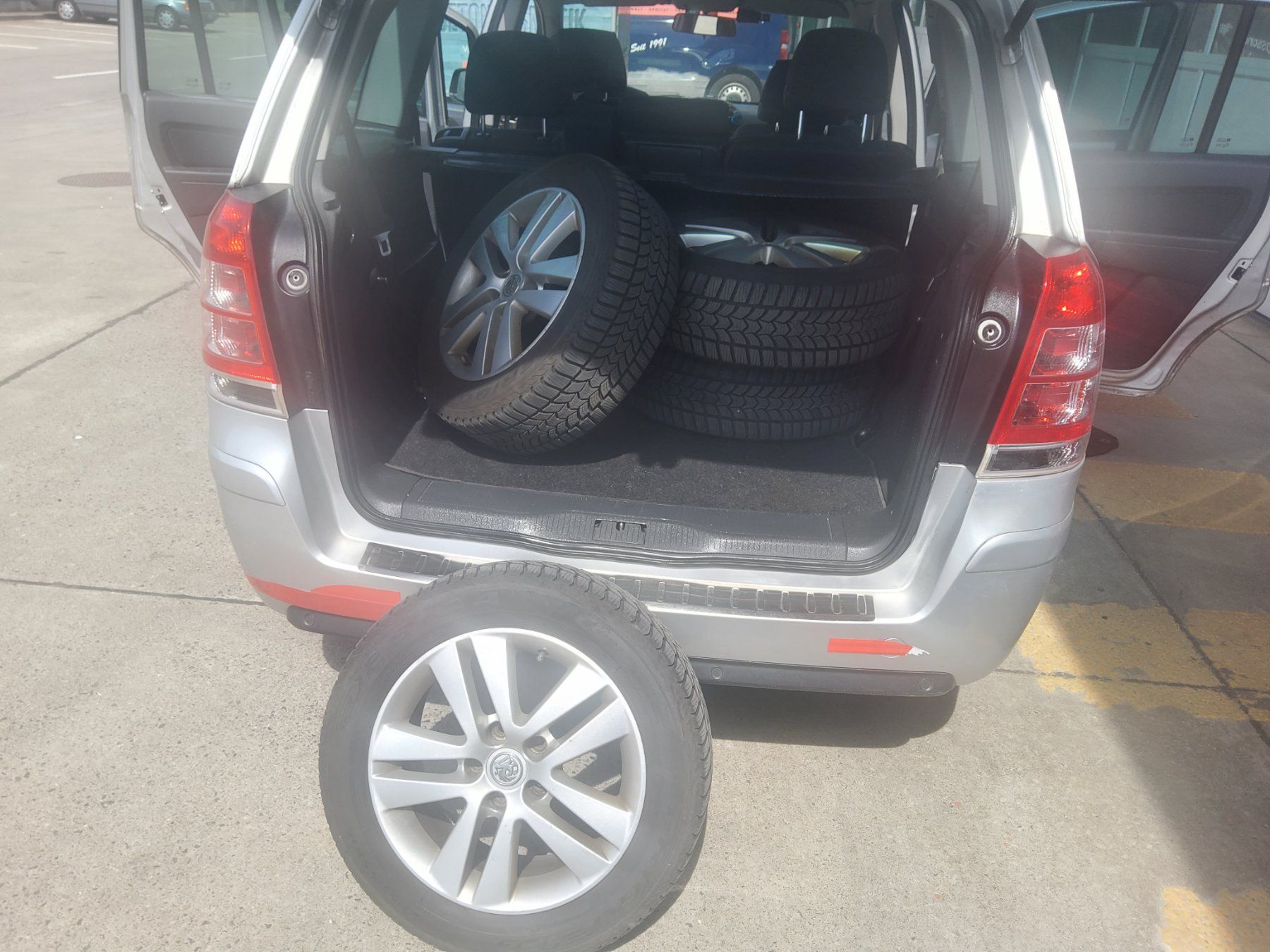 Opel Automobili: Opel Zafira 1.9CDTi – Usato da Zug venduto da zibi1201 8