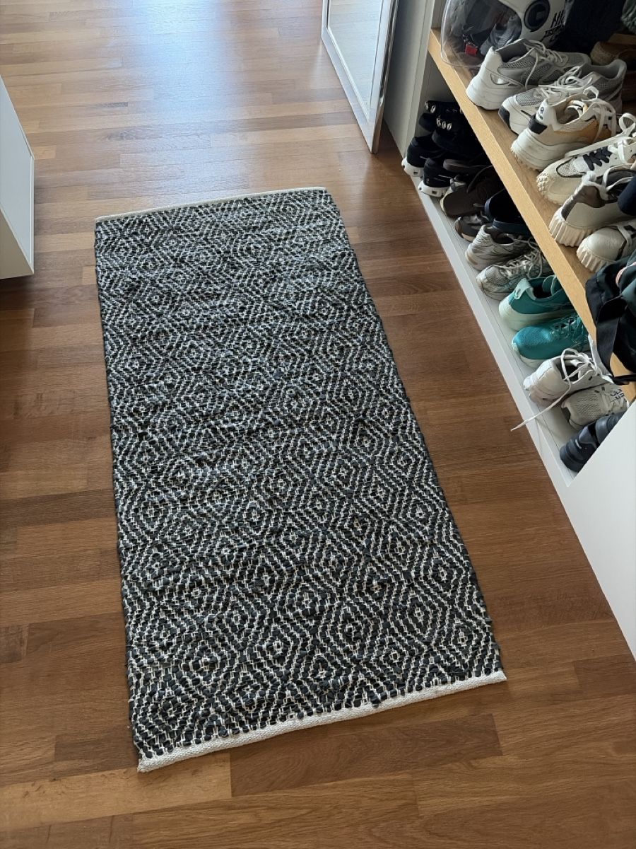 Teppiche: 70cm x 145cm Teppich schwarz/beige – Neu (gemäss Beschreibung) aus Meilen von SabrinaK1992 2