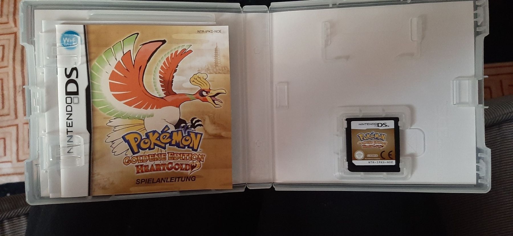 Pokémon Jeux: Pokemon HeartGold Edition DS – D'occasion à Degersheim par roh_y768 2