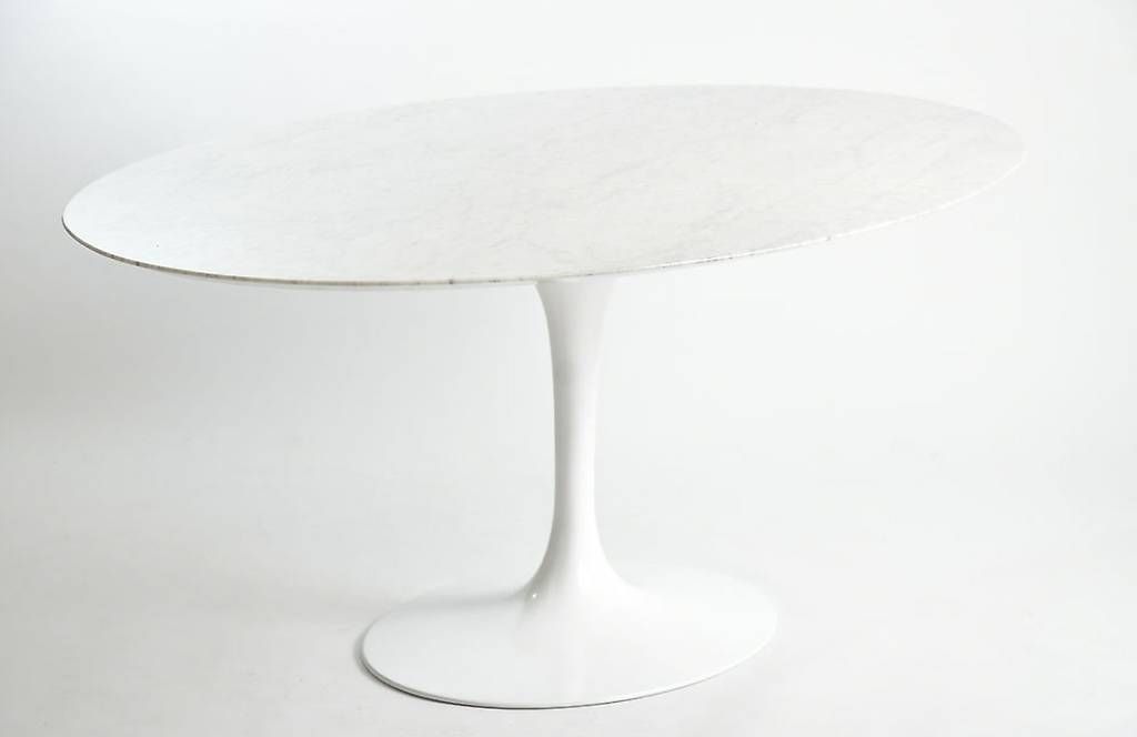Tische: Eero Saarinen MARMOR Tulip Table oval – Gebraucht aus Zürich von IndividumCH
