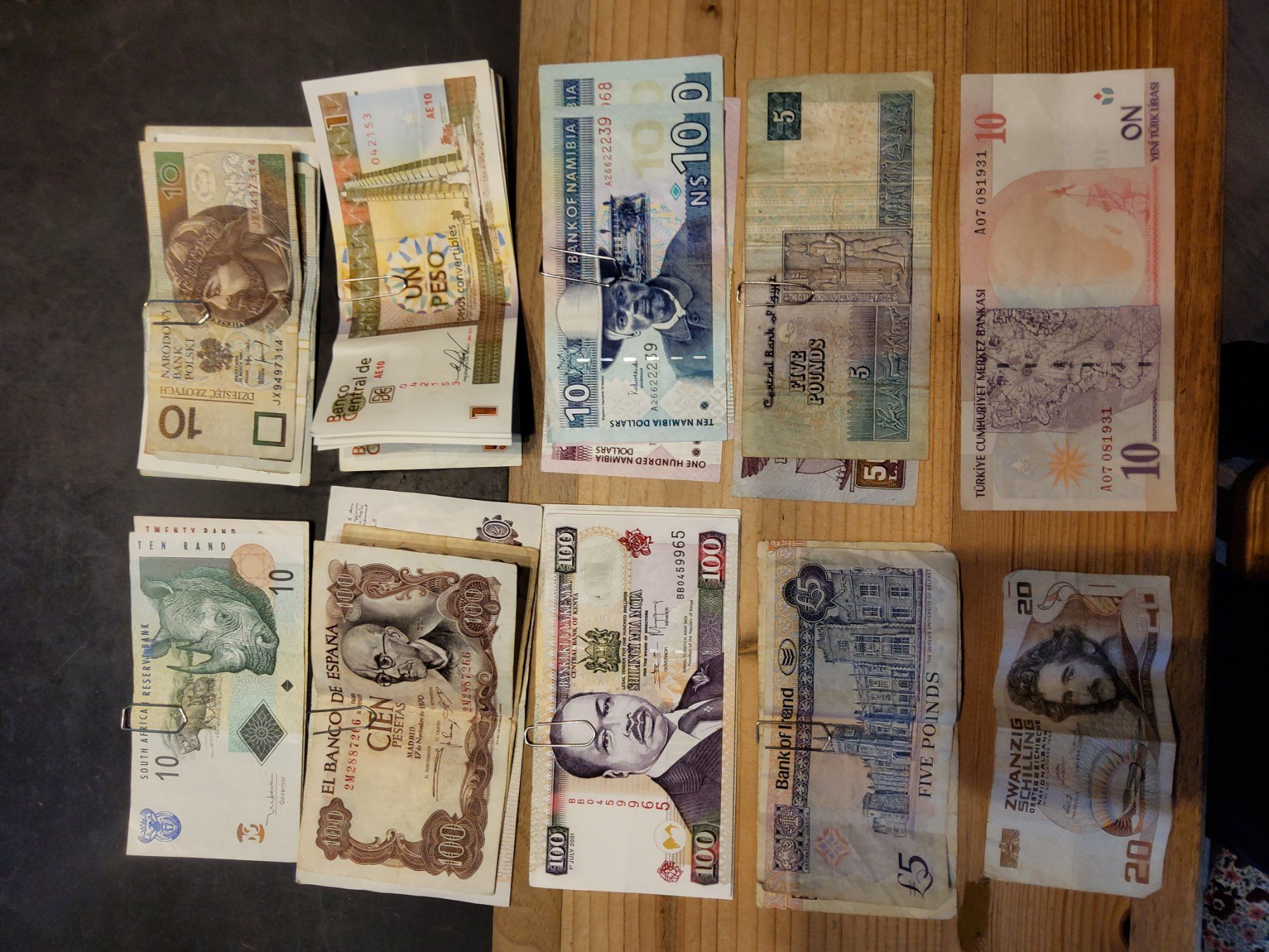 Banconote: Banknoten – Nuovo e nell'imballaggio originale da Engelberg venduto da rib_w8wj 2