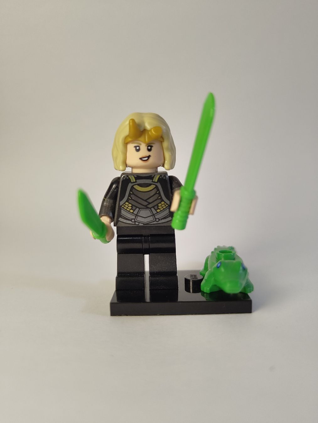 Lego Figuren: Lego Sylvie Minifigur – Gebraucht aus Basel von togaka