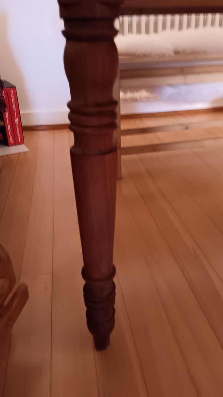 Tavoli: Antiker Kirschbaum Tisch – Usato da Burgdorf venduto da hasdez09 4
