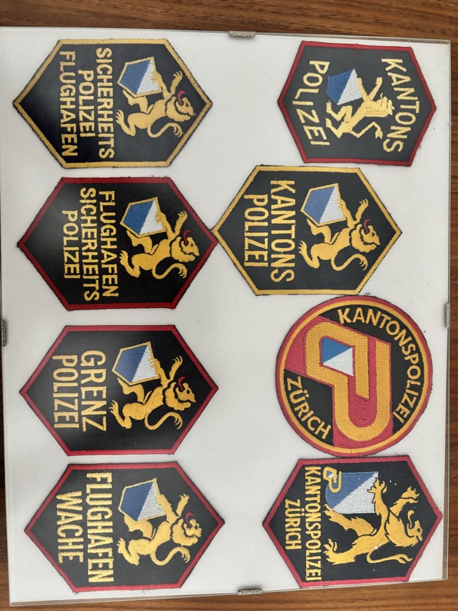 Swiss Plaketten & Abzeichen: Patch Polizei Zürich – Gebraucht aus Lausen von Eclipse4