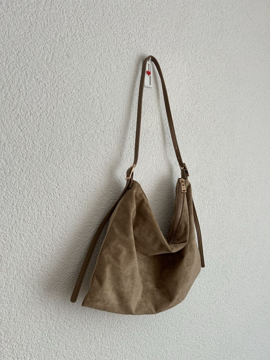 Stradivarius Taschen für Damen: Schultertasche Stradivarius  – Neu (gemäss Beschreibung) aus Chur von faja7000 1