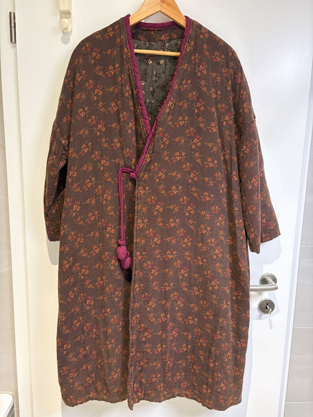 Cappotti: Un manteau fleuri taille libre – Nuovo (secondo la descrizione) da Monts-de-Corsier venduto da mon_rp2m