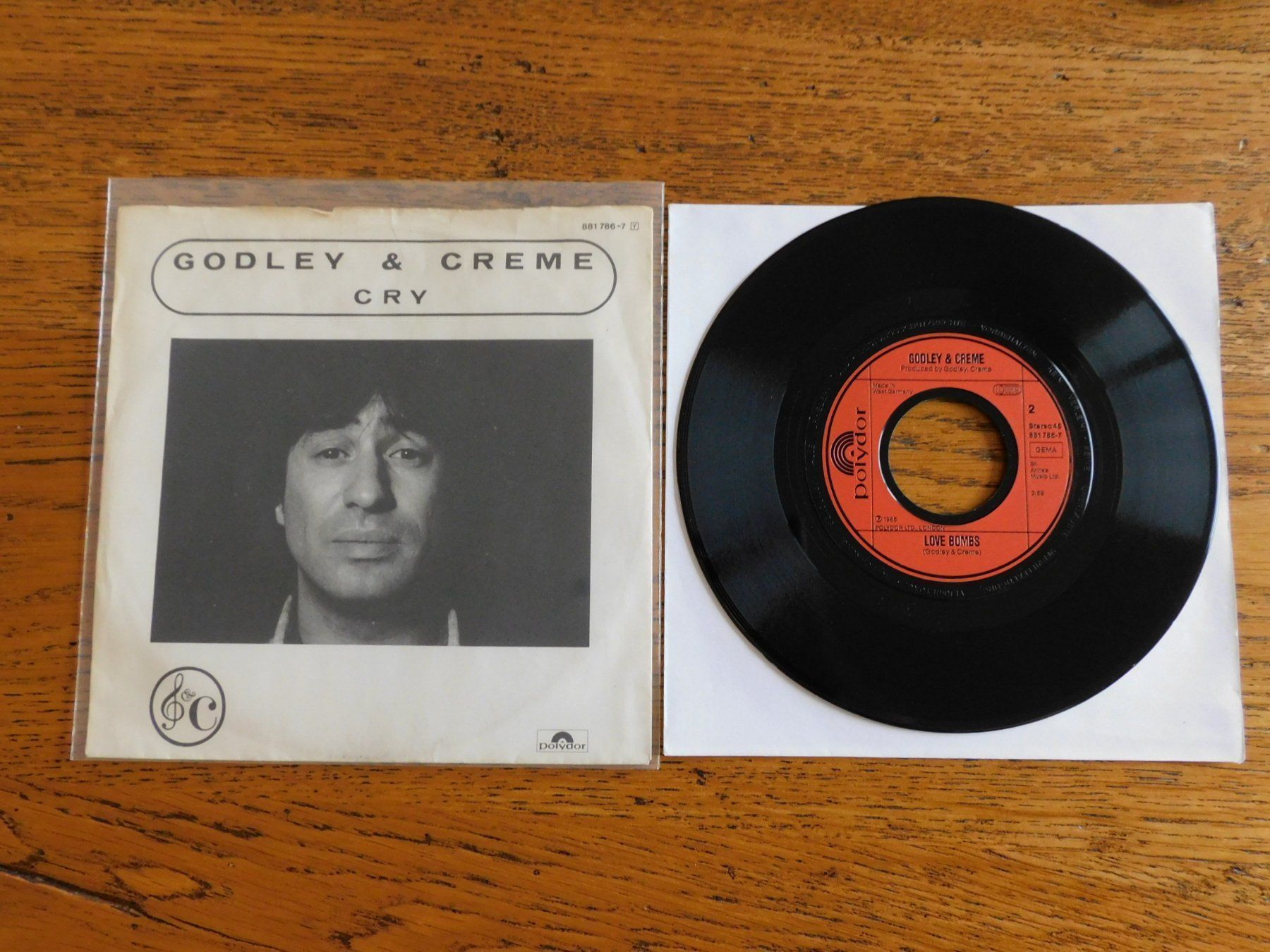Dischi in vinile: Godley & Creme ‎– Cry – Usato da Emmenbrücke venduto da lamorak