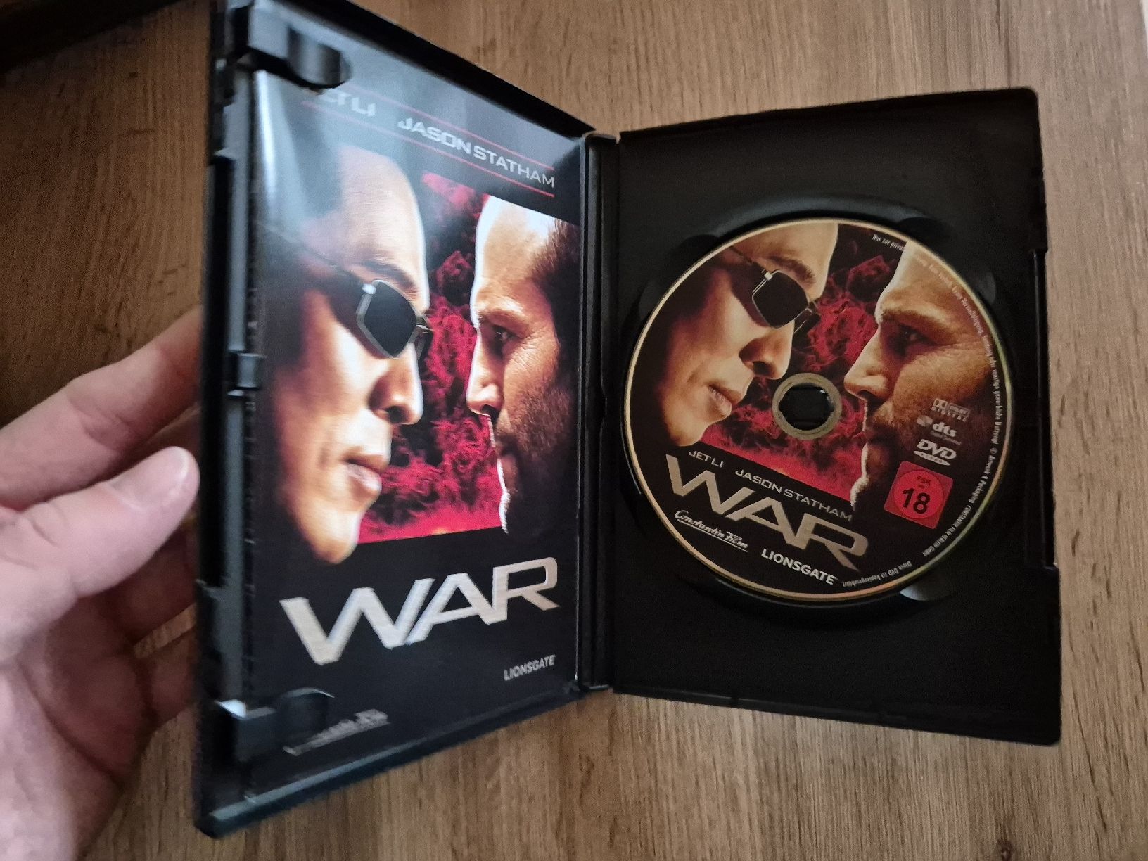 Tutti i DVDs: War DVD – Nuovo (secondo la descrizione) da Berneck venduto da jst_nk6y 2