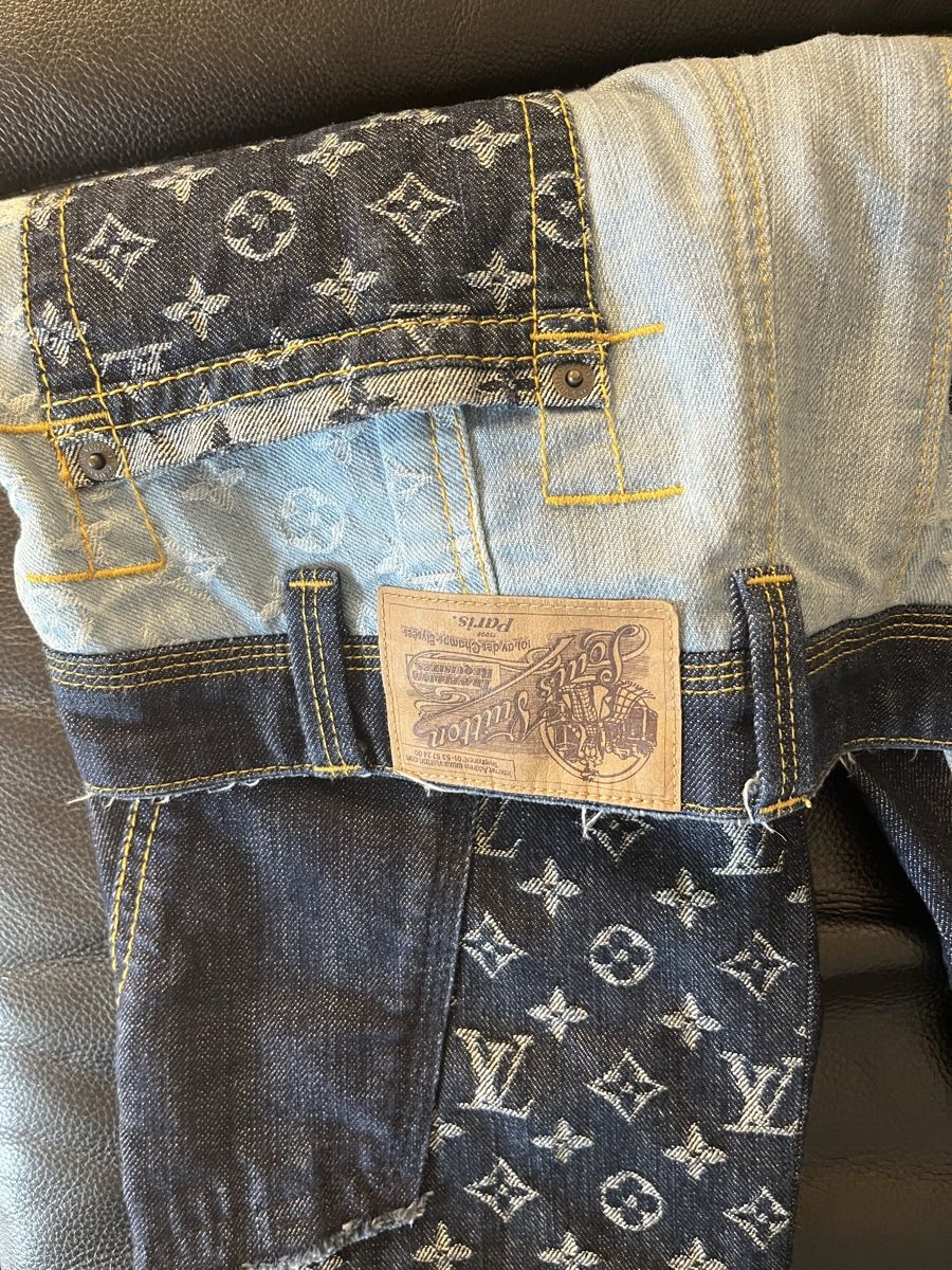 Louis Vuitton Jeans: Louis Vuitton Jeans – Nuovo (secondo la descrizione) da Langnau am Albis venduto da anjalimkchotani 1