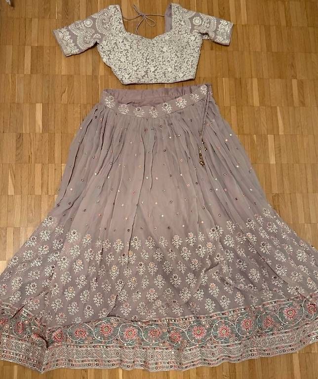Vestiti: Lehenga – Usato da Bulle venduto da pra_c9c8 1
