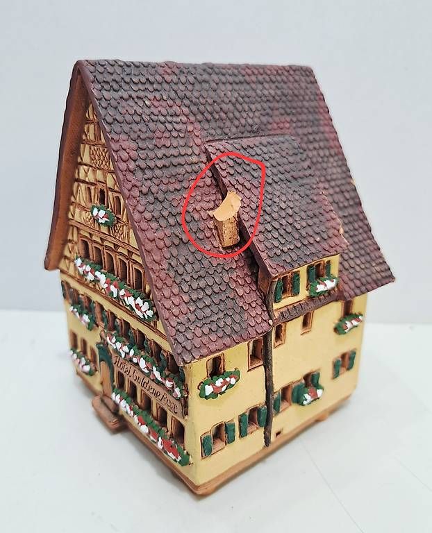 Alle Dekorationen: Töpferhaus Haus ca.13 cm. – Gebraucht aus Zürich von aiman3333 4