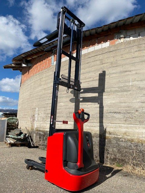 Linde Carrelli elevatori e a forche: Linde Deichselstapler/Ameise L12 – Usato da Laufen venduto da VERARMUS11 3
