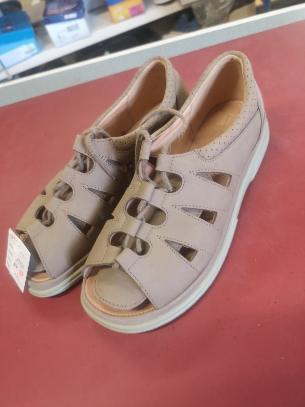 Helvesko Damenschuhe: Helvesko dansko – Neu und originalverpackt aus Möhlin von Highwaytom